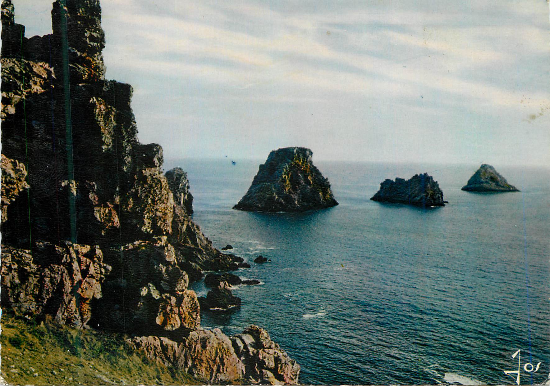 CPM La Bretagne En Couleurs La Pointe des Tas de Pois pres de Camaret