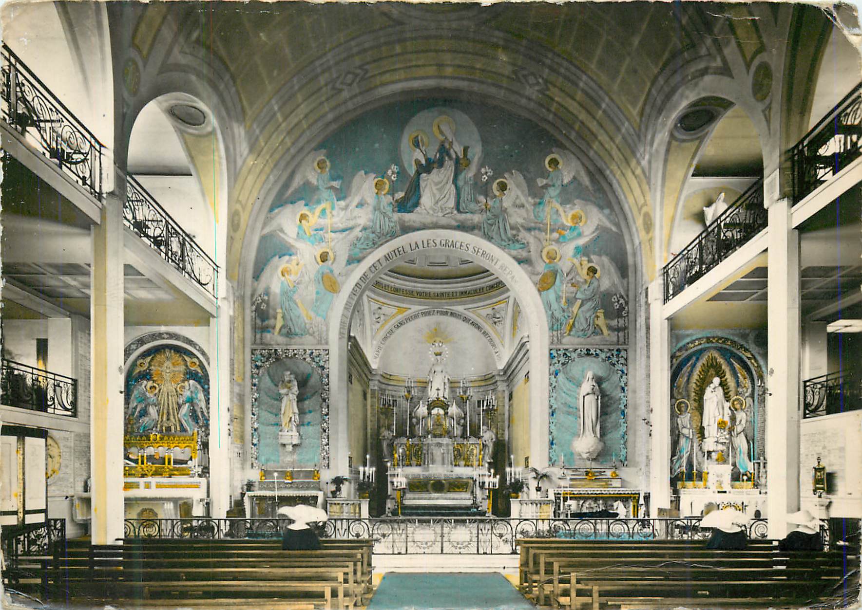 CPM Chapelle de la Medaille Miraculeuse