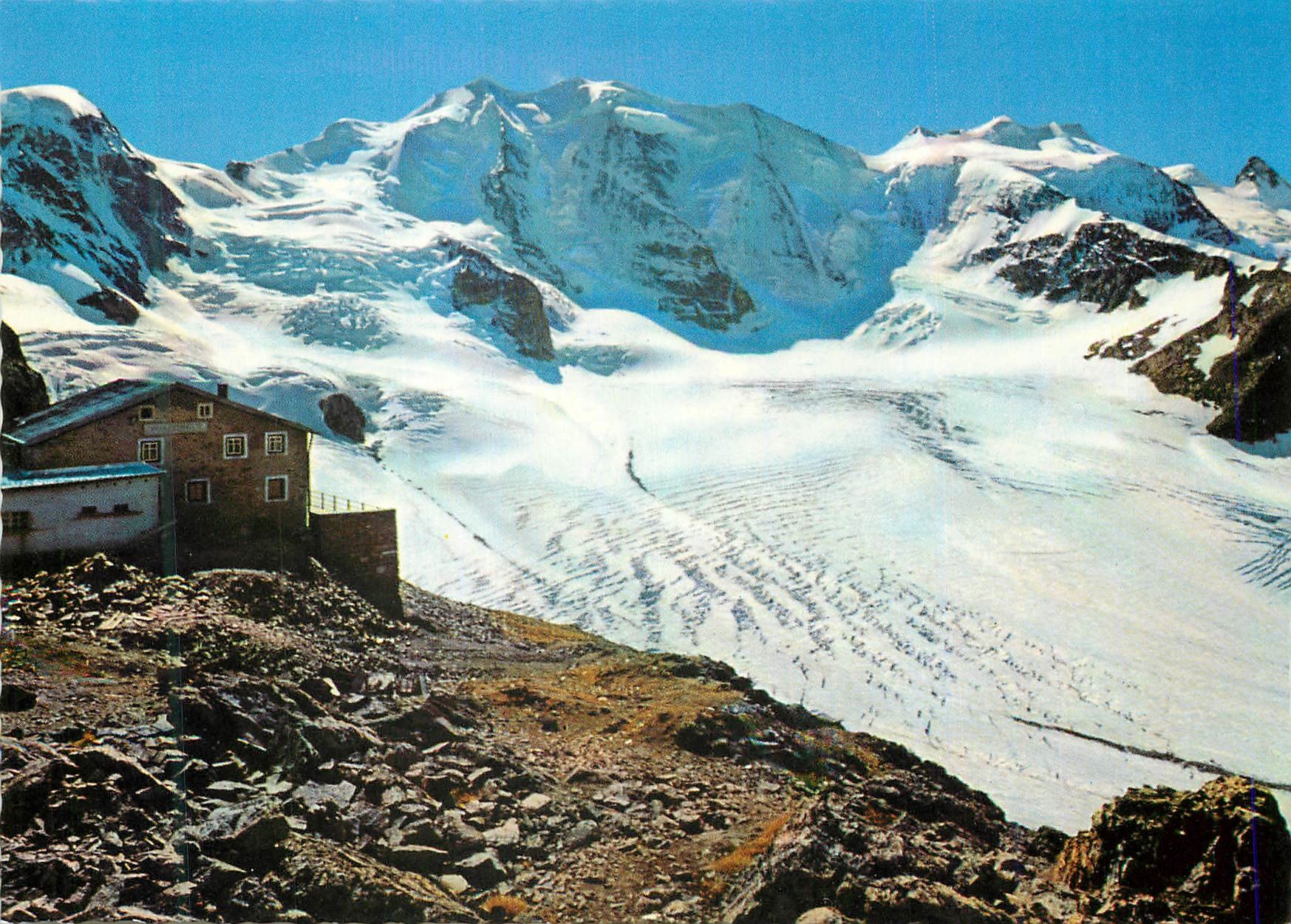 CPM Diavolezza Hutte mit Persgletscher Piz Cambrena Piz Palu Bellavista und Crast aguzza