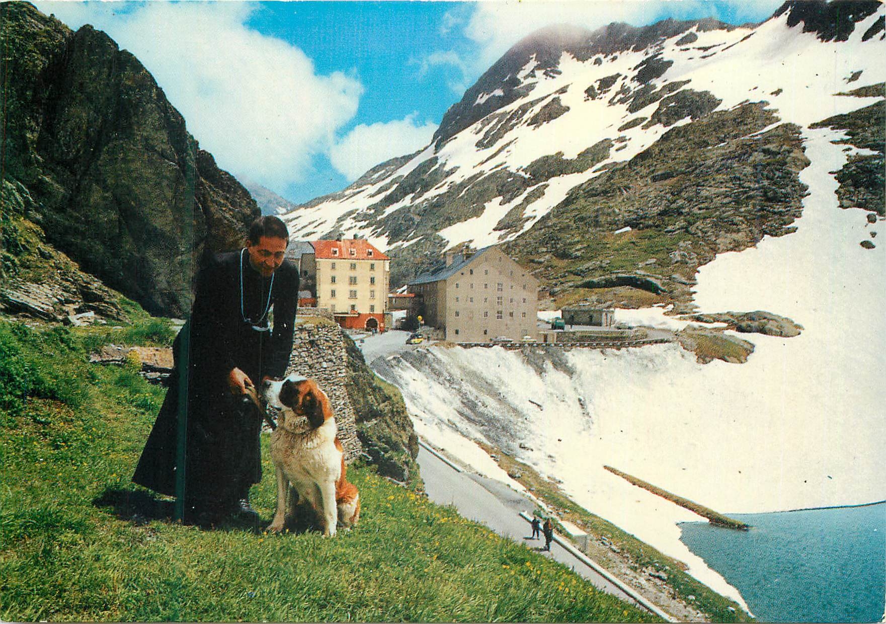 CPM Passage of the Gr St Bernardo Monk with his dogs