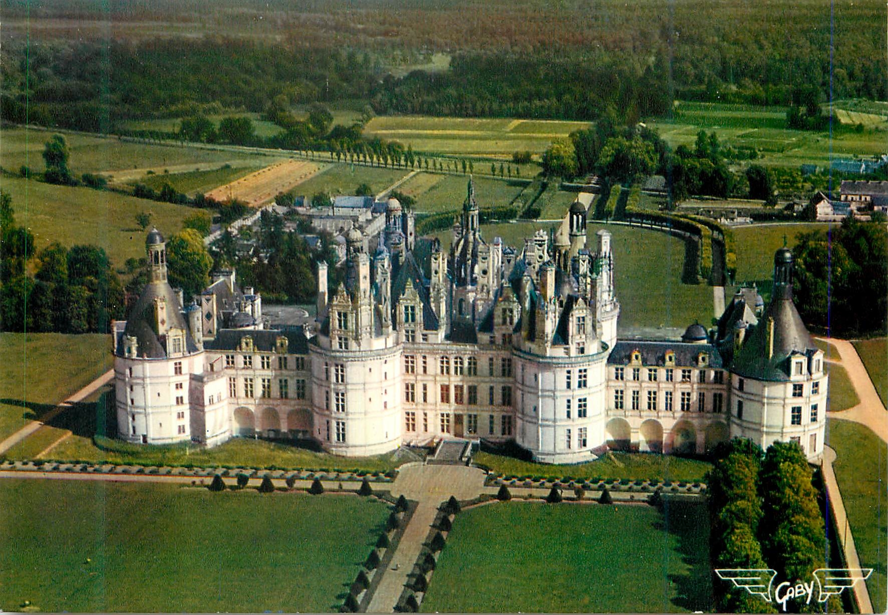 Chambord — Le château à l'arrière-plan, la forêt — Artaud Frères, Nantes