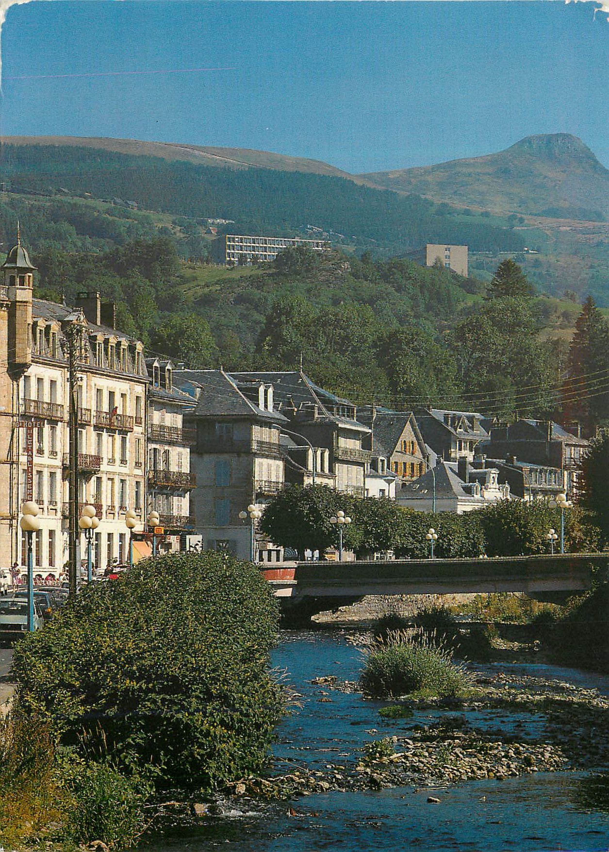 La Bourboule — Vue partielle — L'Auvergne Touristique