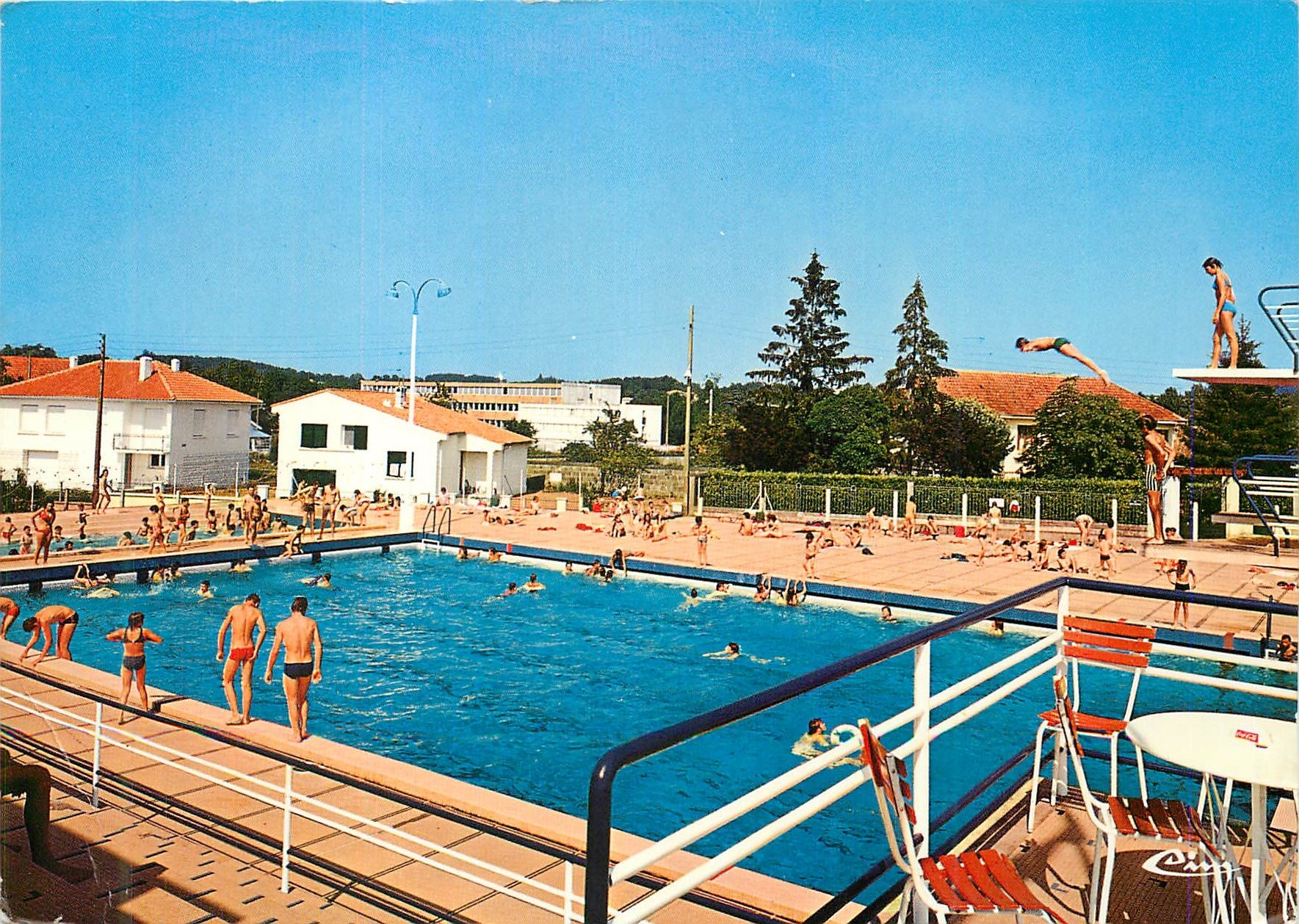 CPM Jonzac Char Mar La Piscine Arch M gm Gauthier
