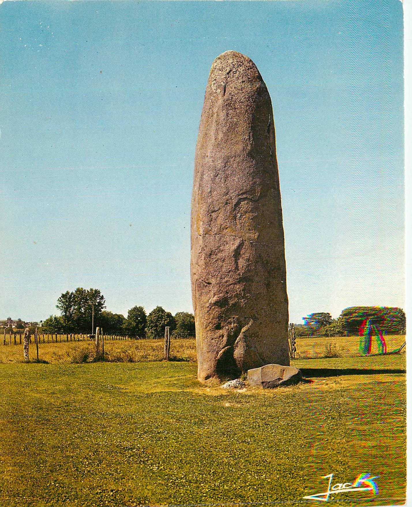 Dolent — Menhir de 9,30 m — Éditions d'Art 'JACK' Louannec