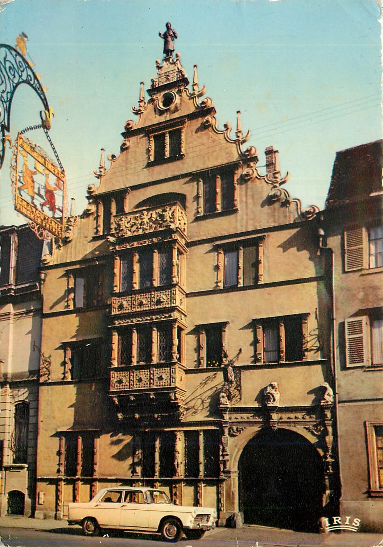 CPM L Alsace Pittoresque Colmar La Maison des Tetes Magnifique construction de la Renaissance
