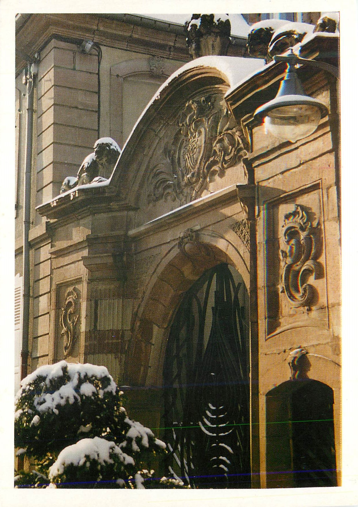 Porte de la Bibliothèque (Sandor Kiss) — Sarrebourg — Éditée par l'Office de Tourisme de Sarrebourg