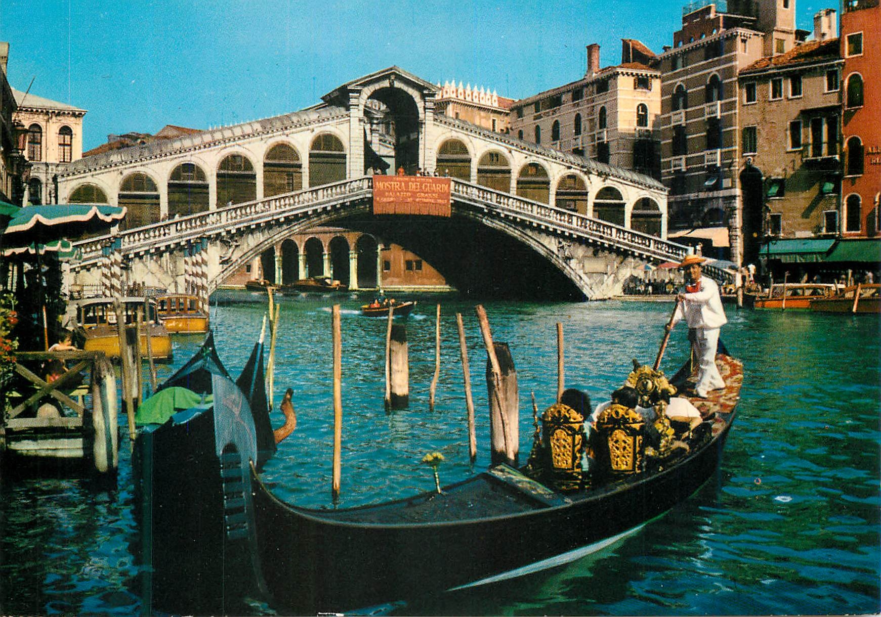 CPM Venezia Pont de Rialto Bateau