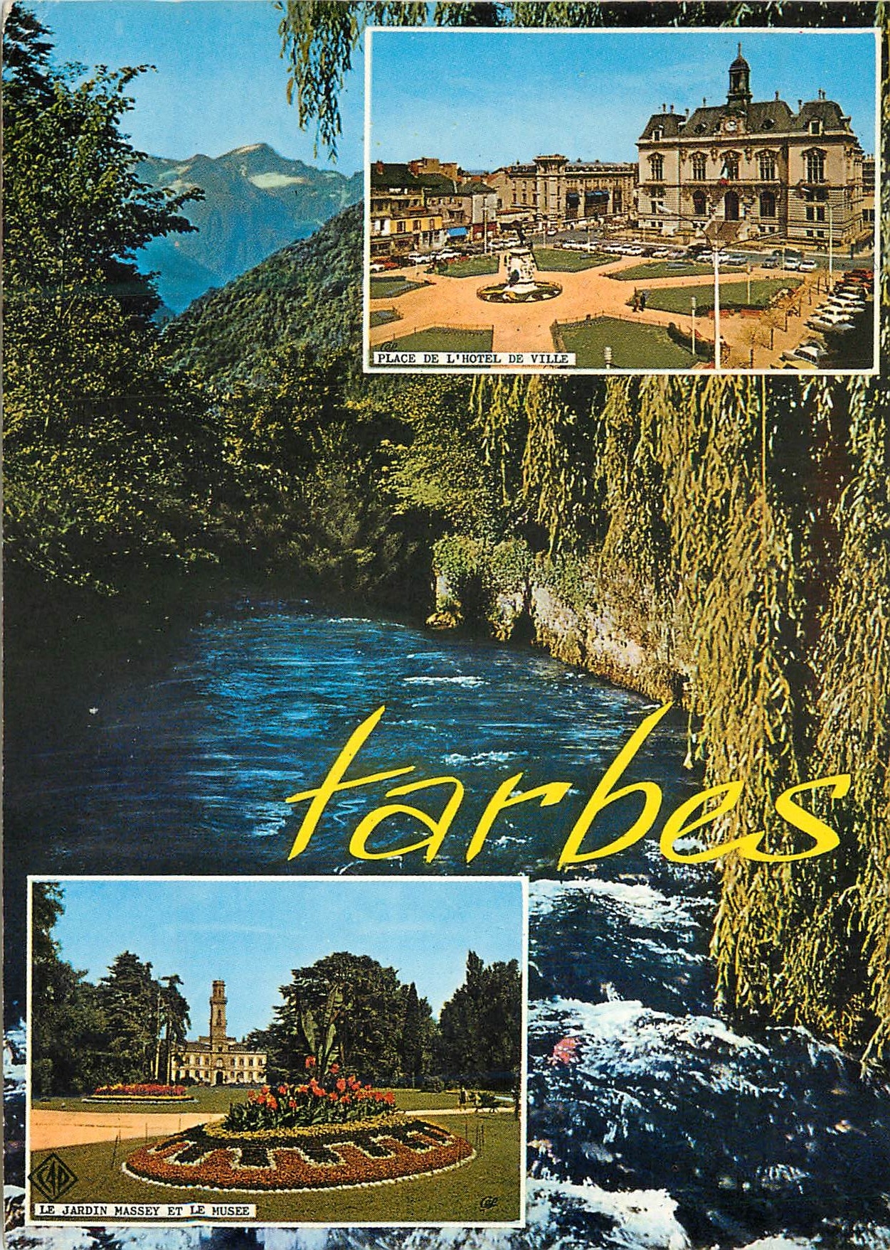 CPM Tarbes Place de l'hotel de ville Le jardin Massey et le musee