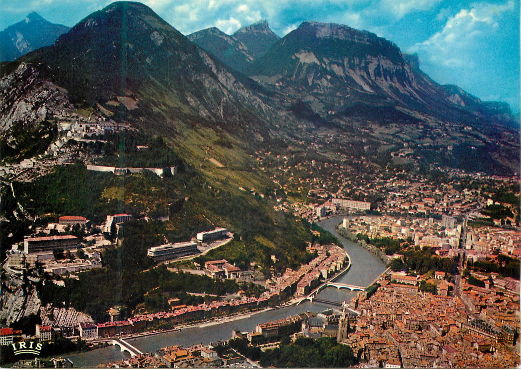 CPM Grenoble Ville olympique Vue aerienne Le Vieux Grenoble La Tronche La Bastille Le Saint Eynard