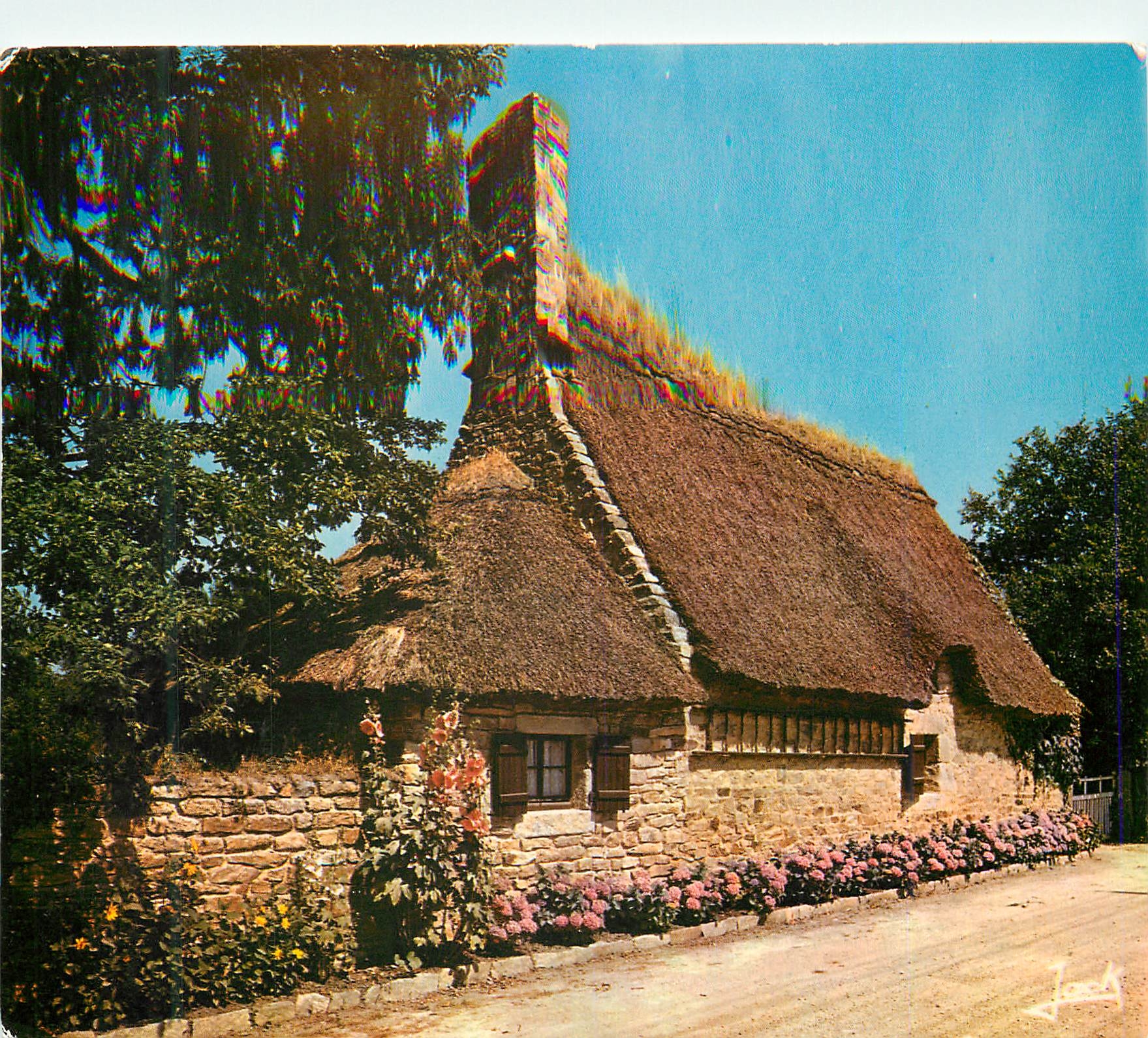 CPM Chaumiere Bretonne Couleurs de Bretagne