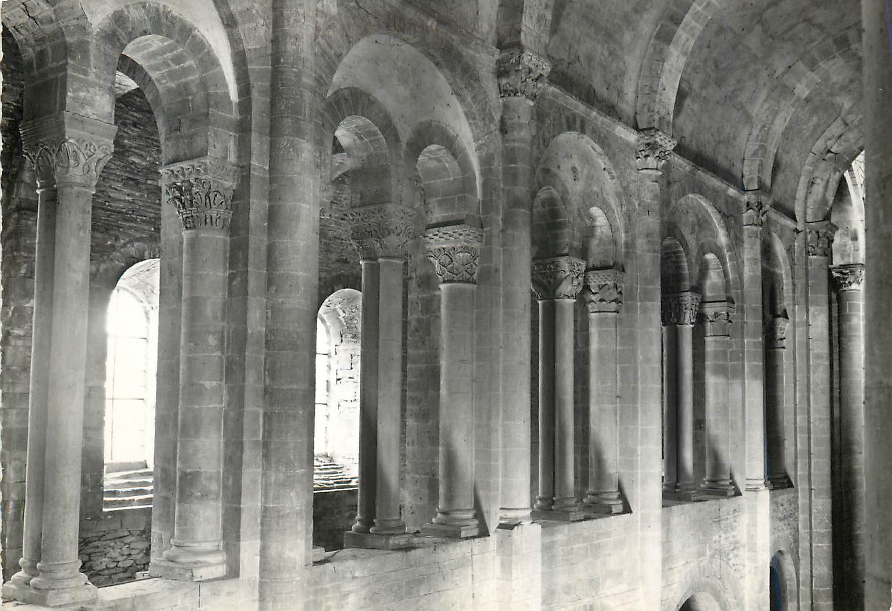 CPM Conques (Aveyron) Tribunes de la Nef Cote Nord