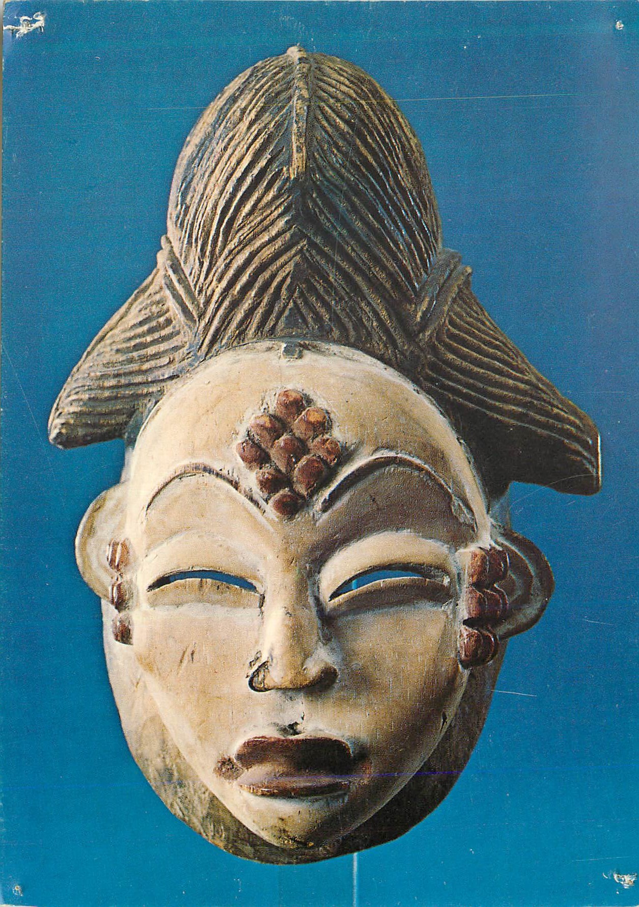 Masque d'esprit d'une femme défunte — Punu (Gabon) — Éditions NATIONAUX 1971