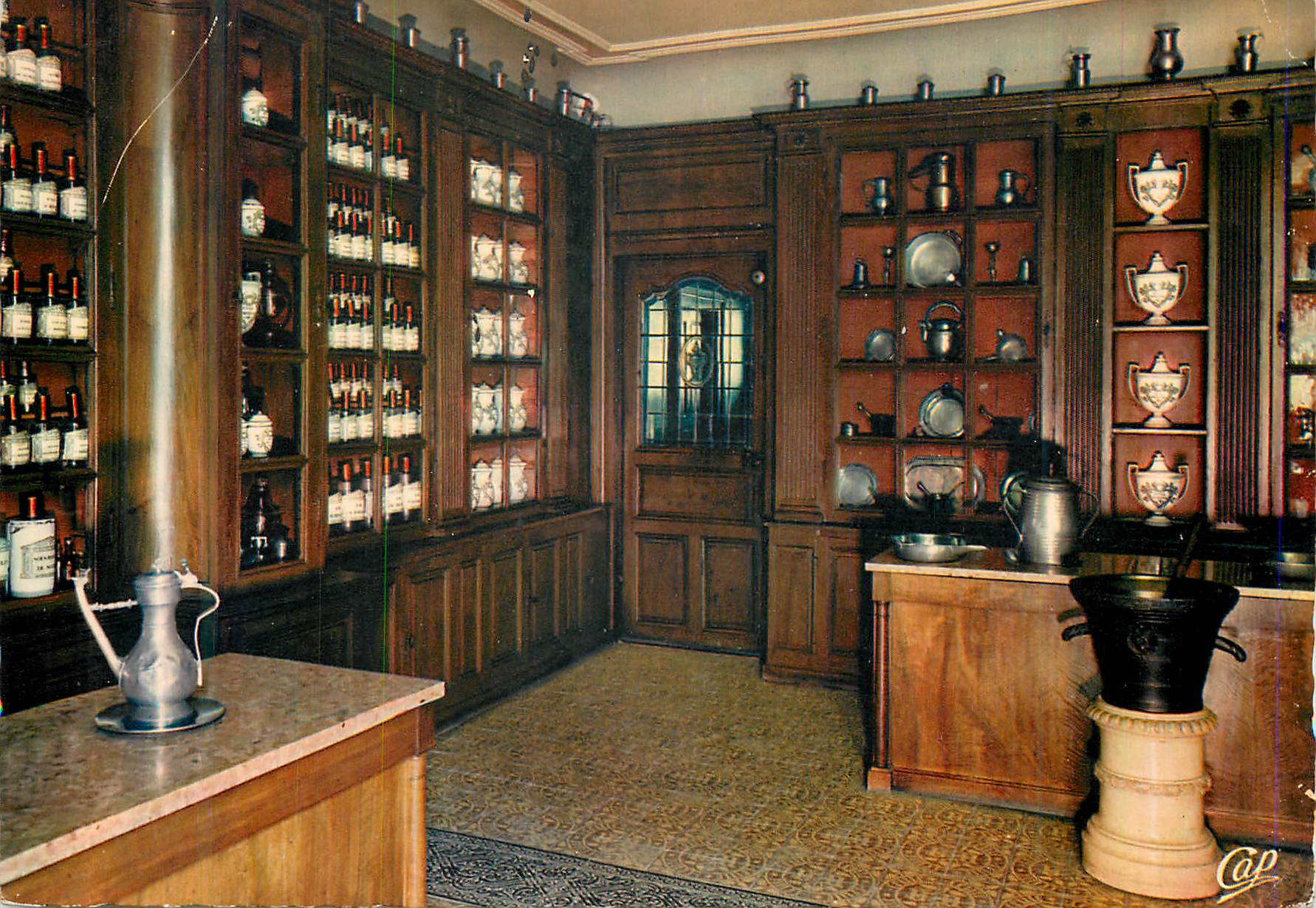 Pharmacie de l'Hostel-Dieu — Beaune (Côte-d'Or) — Compagnie des Arts Photomécaniques