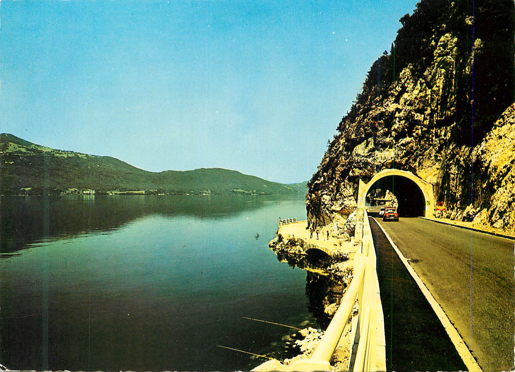 CPM Pres d'Aix les Bains Le Lac du Boourget La Nouvelle Corniche