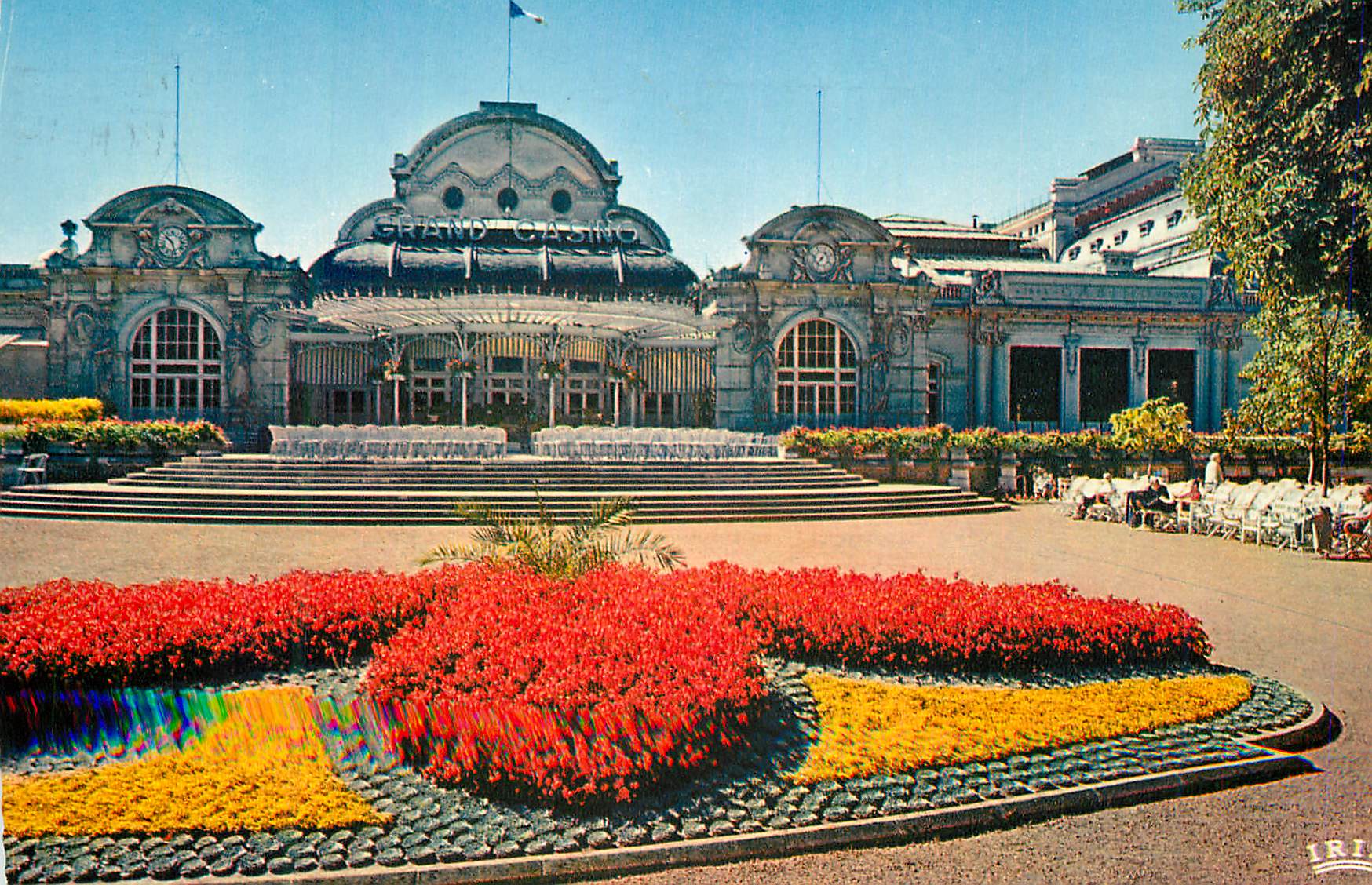 CPM Vichy (Allier) Reine des Villes D'Eaux Le Casino