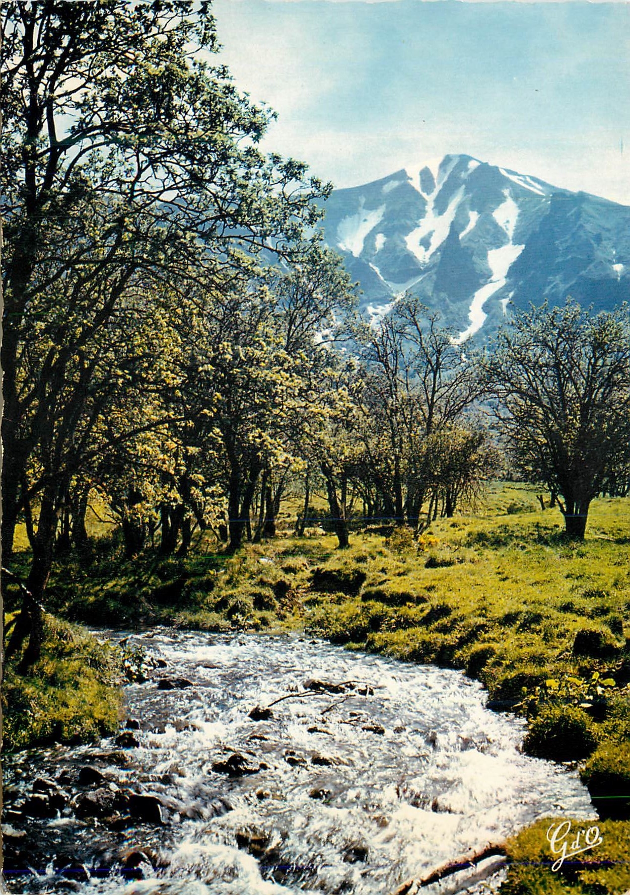 CPM L'Auvergne Massif des Mont Dore Sancy Verant Est Vallee de Chaudefour