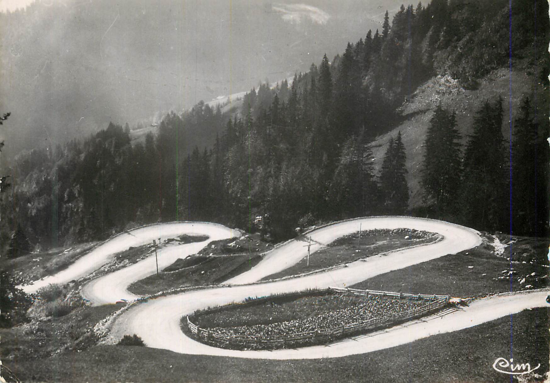 Descente des ARAVIS (Hte-Savoie) — Les Lacets de la Gietaz — éditeur Phot. Gombier