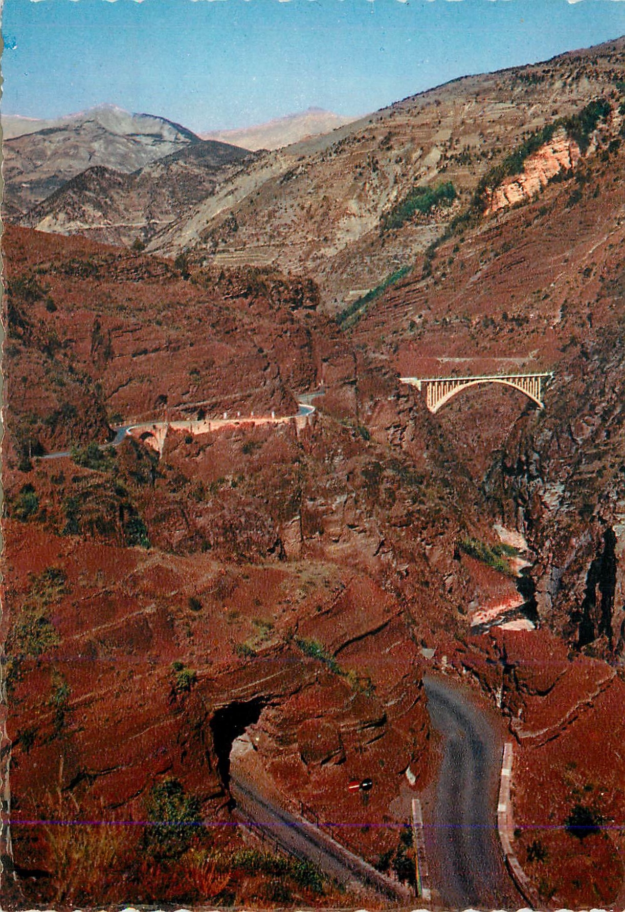 CPM La Route des Grandes Alpes Gorges de Daluis Le Pont du Saul de la Mariee