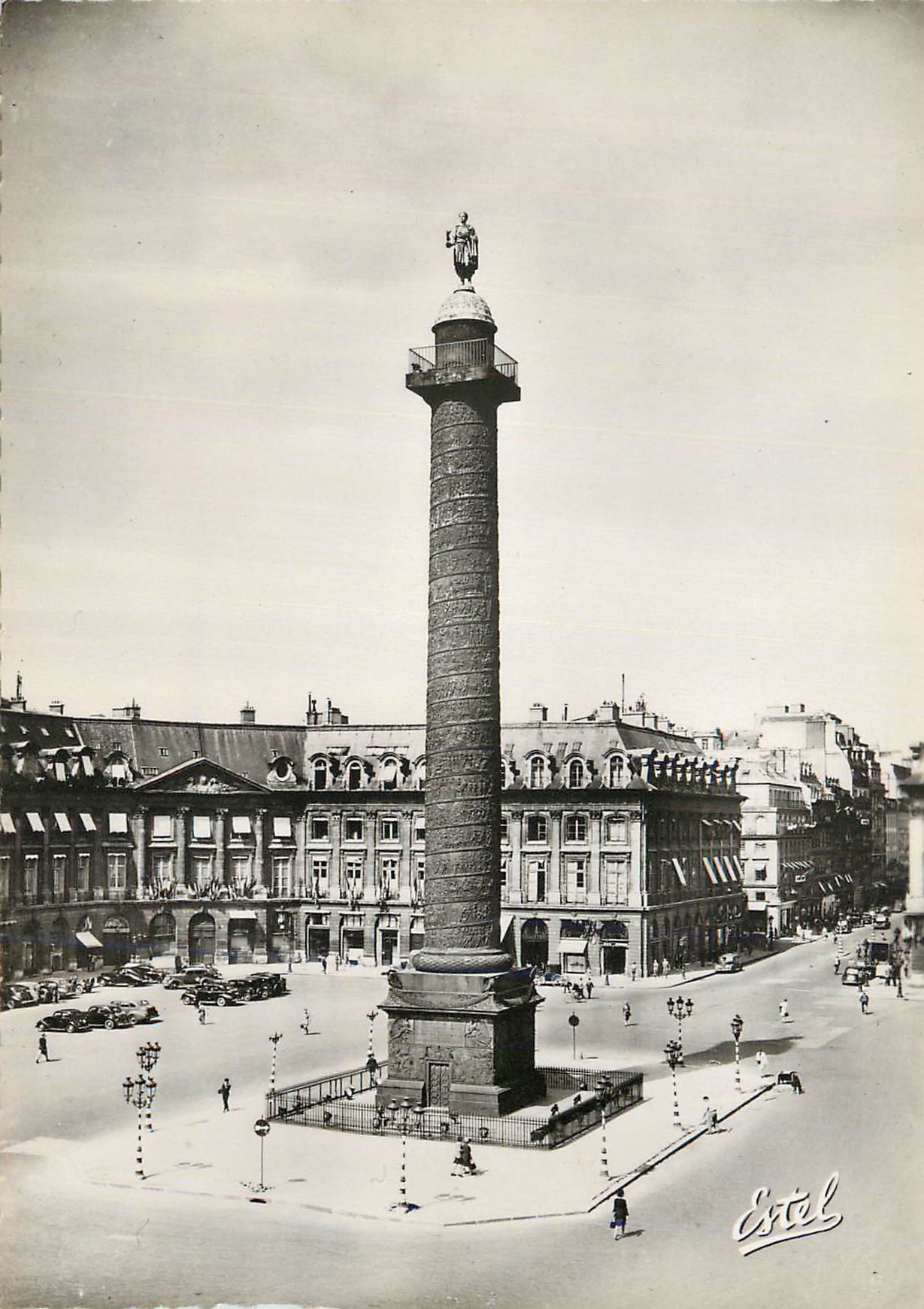 CPM Paris Colonne Vendome Faite en 186