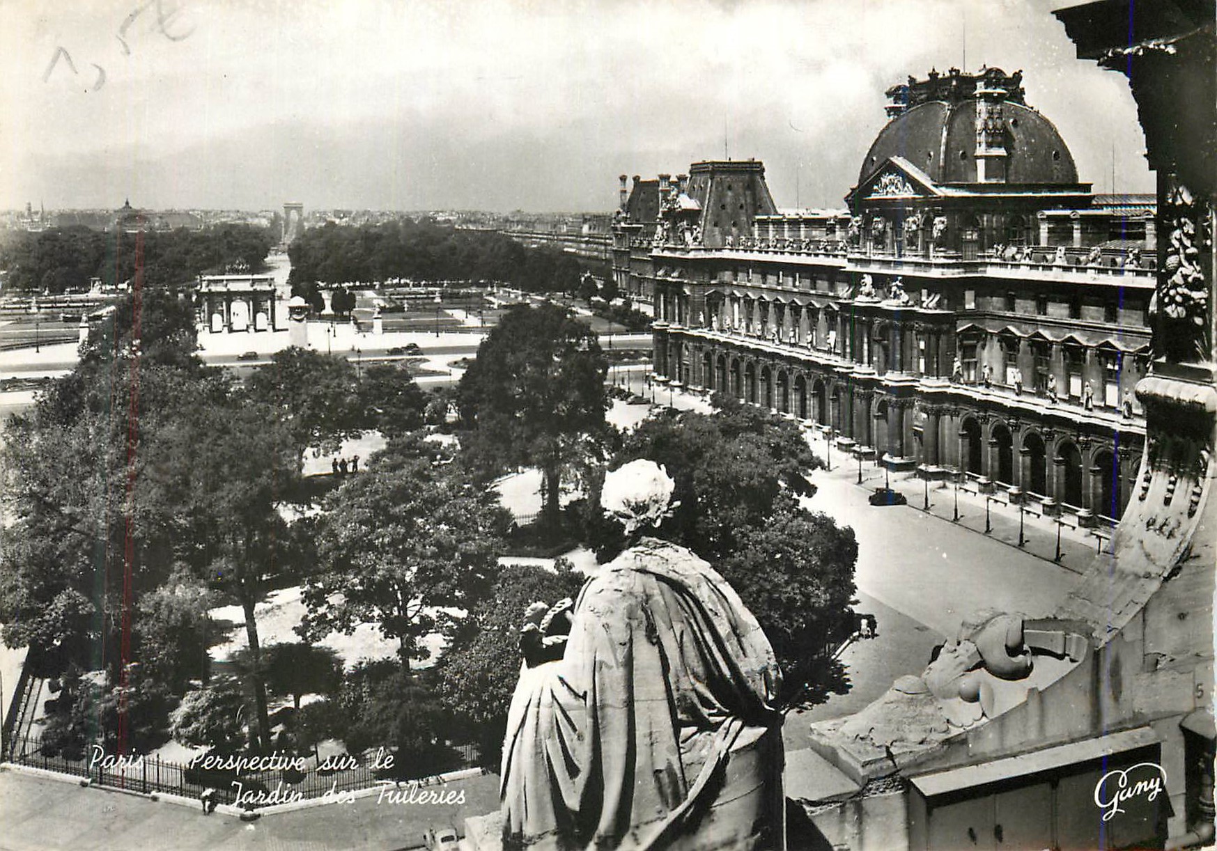 CPM Paris Perspective sur le Jardin des Tuileries