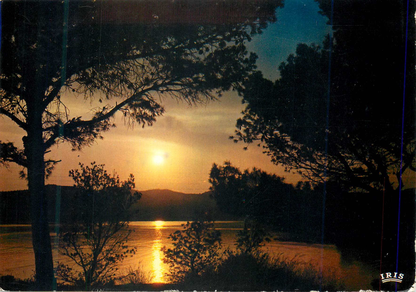 CPM Reflets de la Cote d'Azur Coucher de Soleil sur les Bords de la Mediterranee