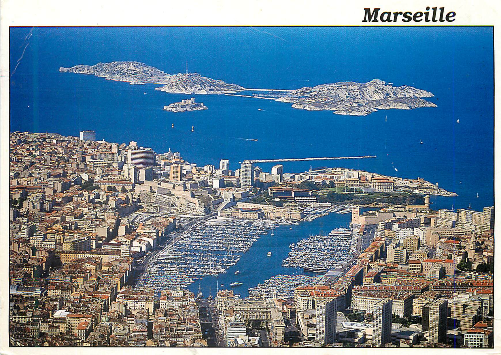 Marseille — vue aérienne sur le vieux port et les îles — Sté PEC