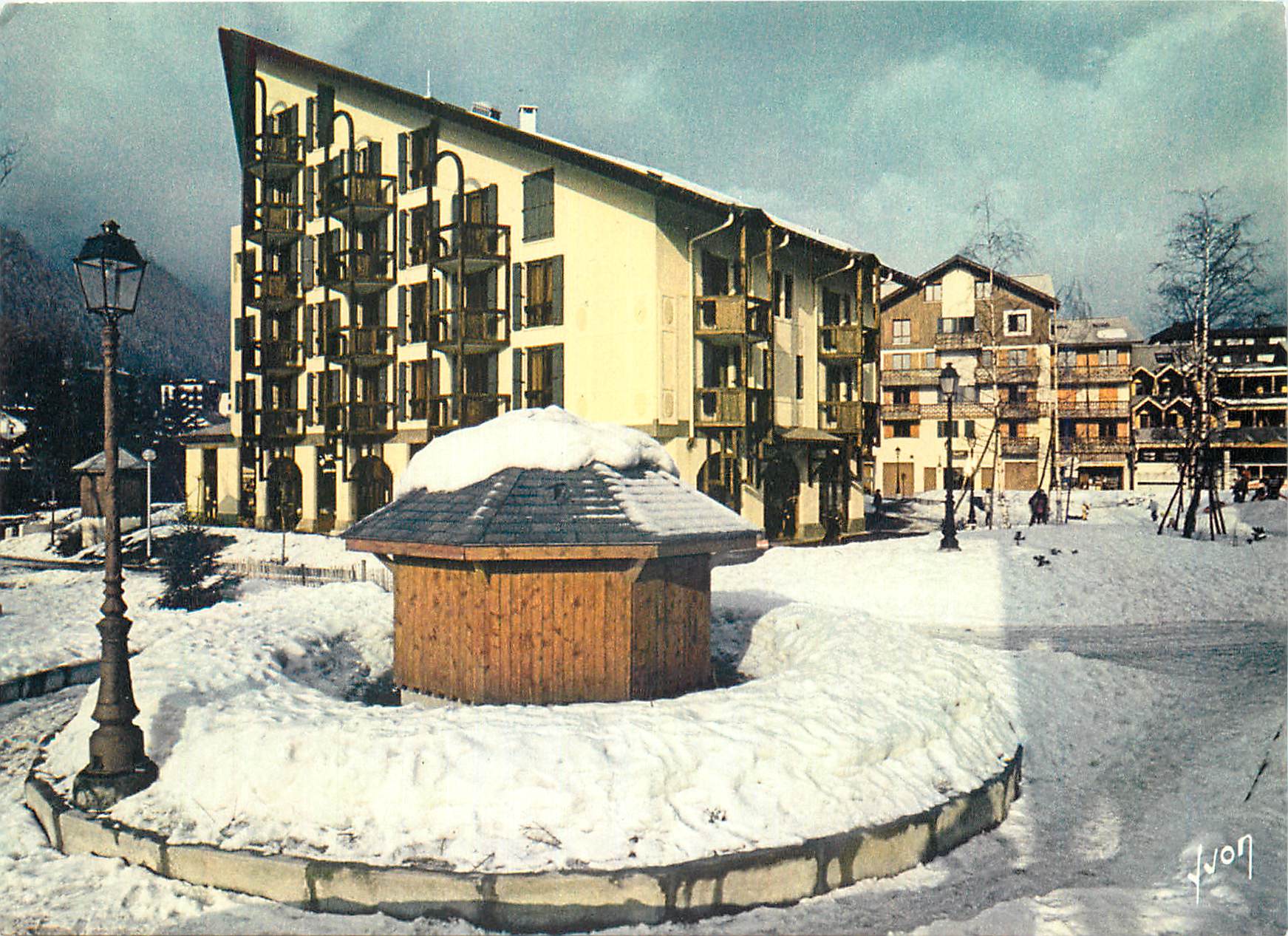 Chamonix-Mont-Blanc — résidences enneigées — Éditions d'art Arcueil