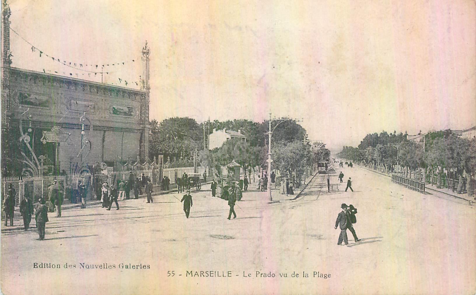 CPA Marseille Le Prado Vu de la Plage