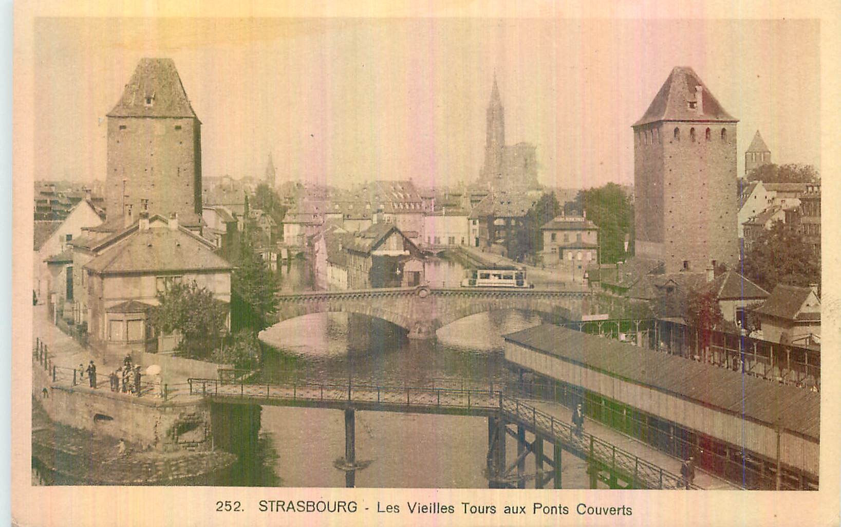 CPA Strasbourg Les Vieilles Tours aux Ponts Couverts