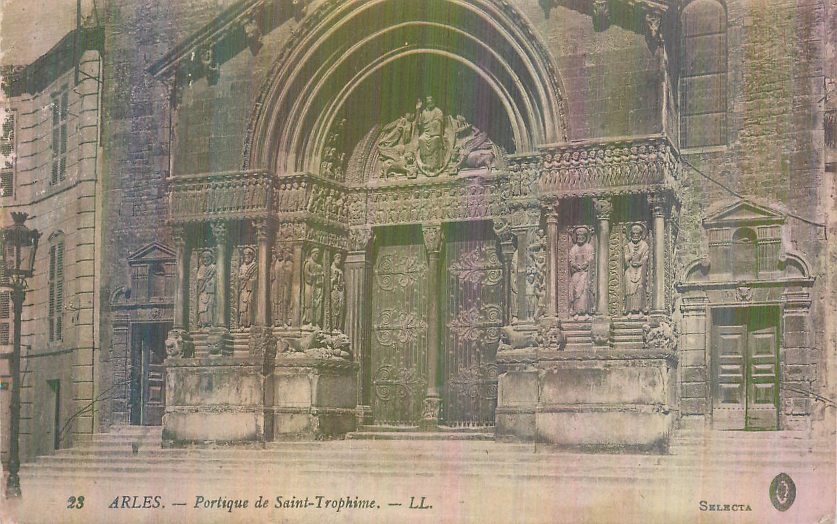 CPA Portique de Saint Trophime Arles