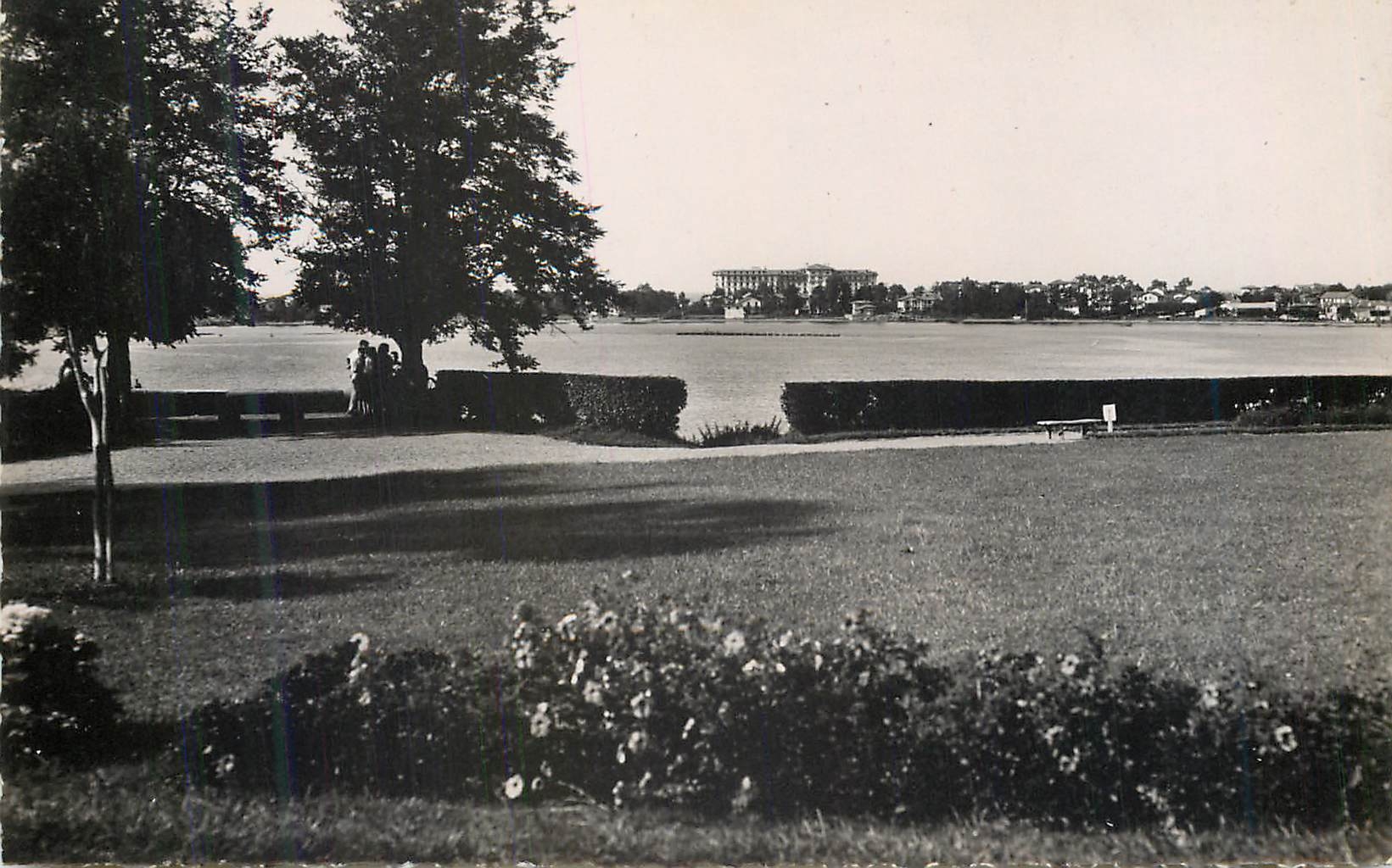 La Pointe d'Hendaye — Vue du Jardin du Vieux Fort — E.C. Paris