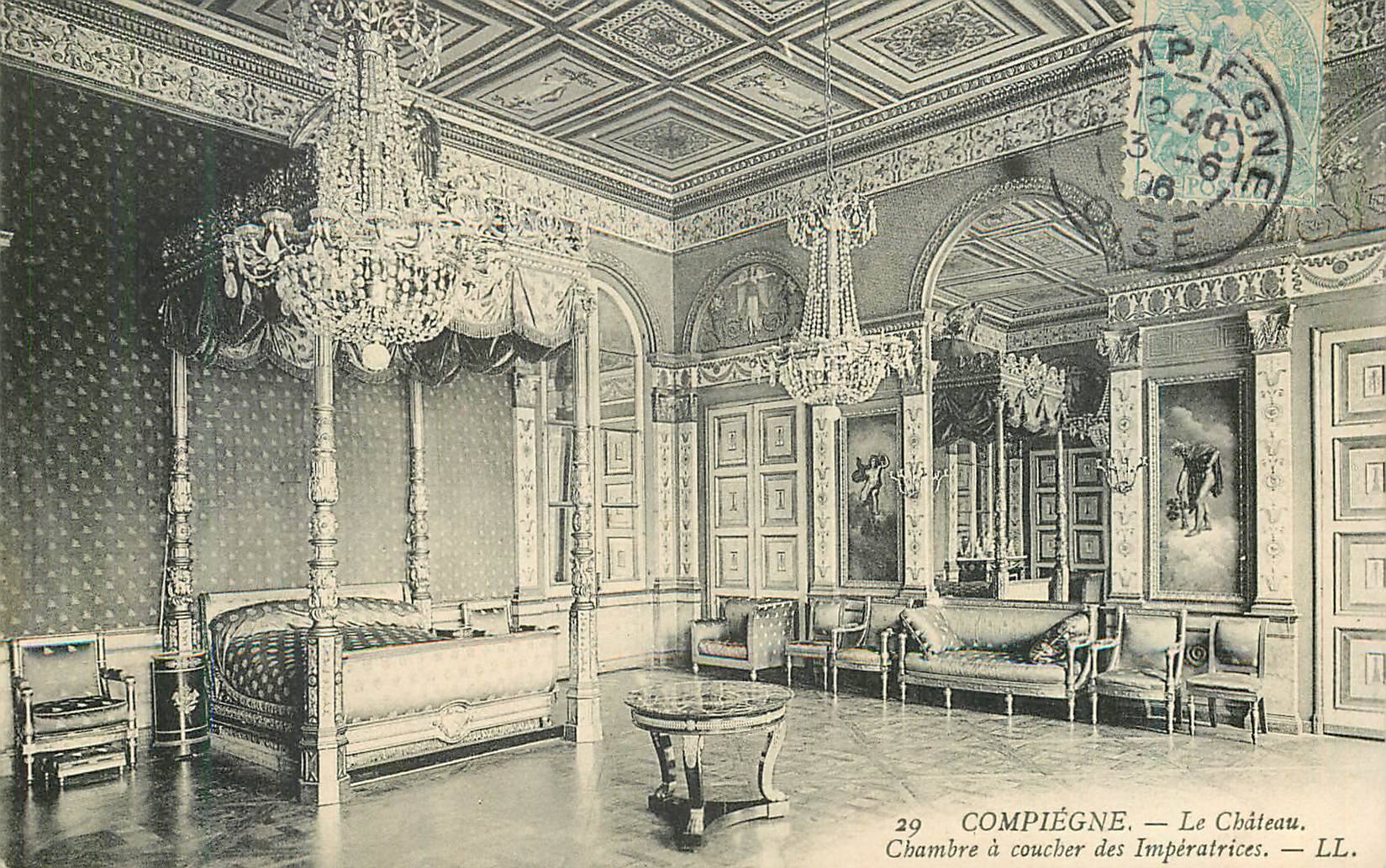 CPA Compiegne Le Chateau Chambre a coucher des Imperatrices