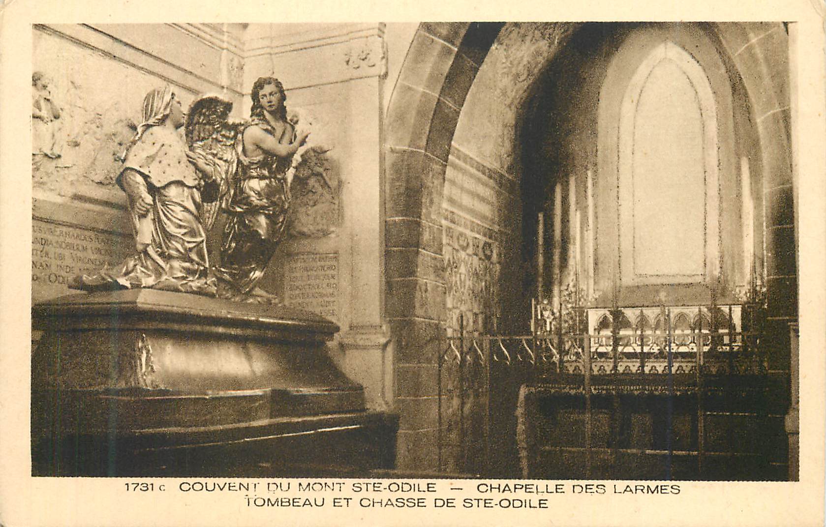 CPA Couvent du Mont Ste Odile Chapelle des Larmes Tombeau et chasse de Ste Odile