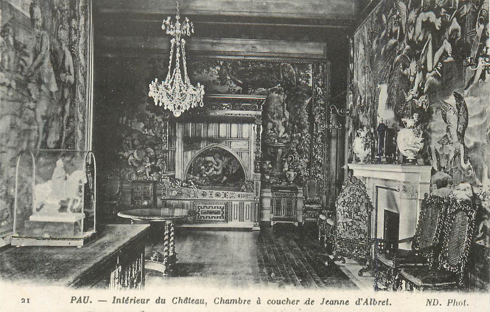 CPA Pau Interieur du Chateau Chambre a Coucher de Jeanne d'Albert