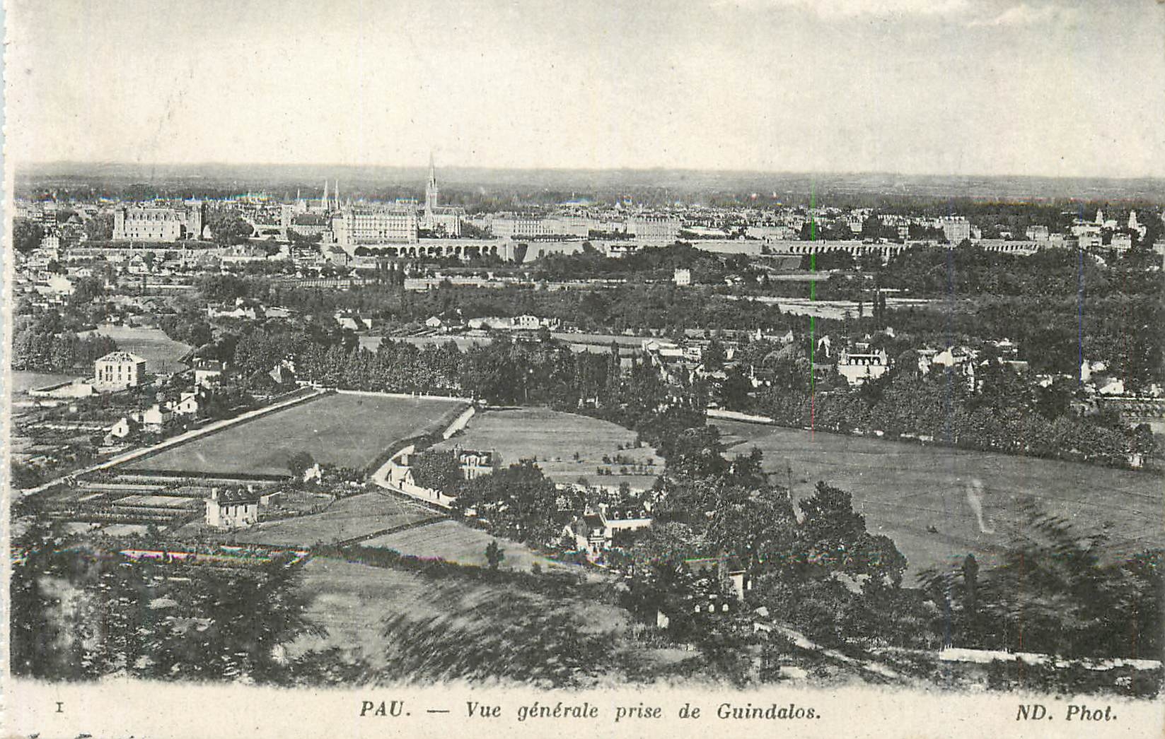 Pau — Vue générale prise de Guindalos — ND. Phot.