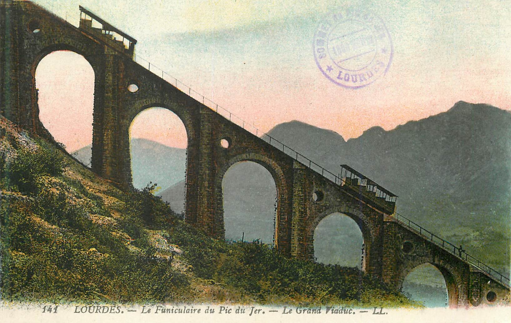 CPA Lourdes Le Funiculaire du Pic du Jer Le Grand Viaduc