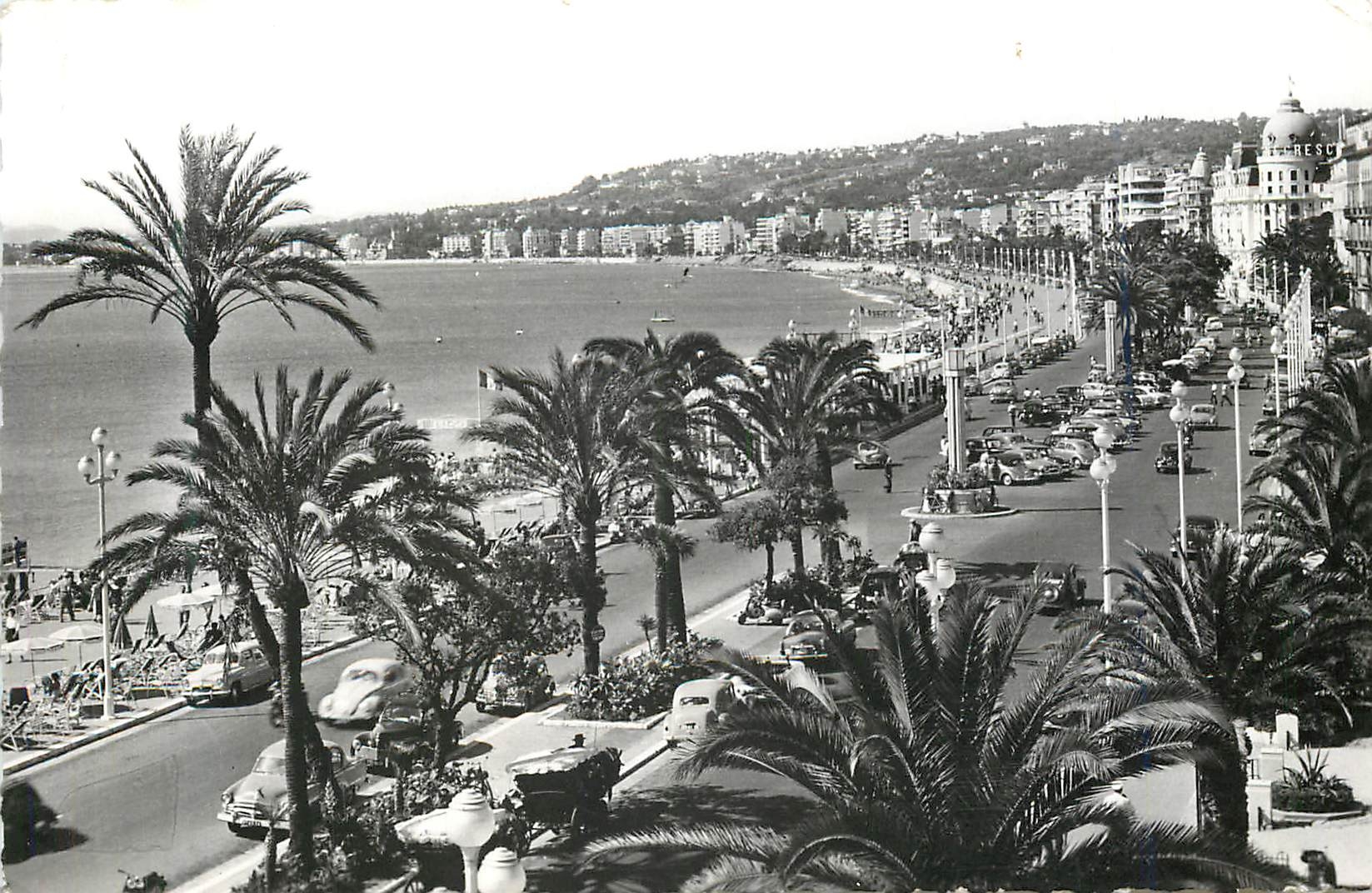 CPM Nice La Cote d'Azur La Promenade des Anglais