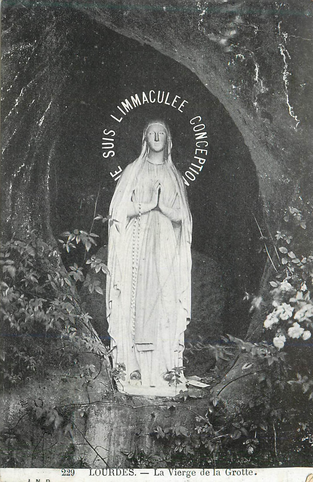 Lourdes — La Vierge de la Grotte — ANR 229