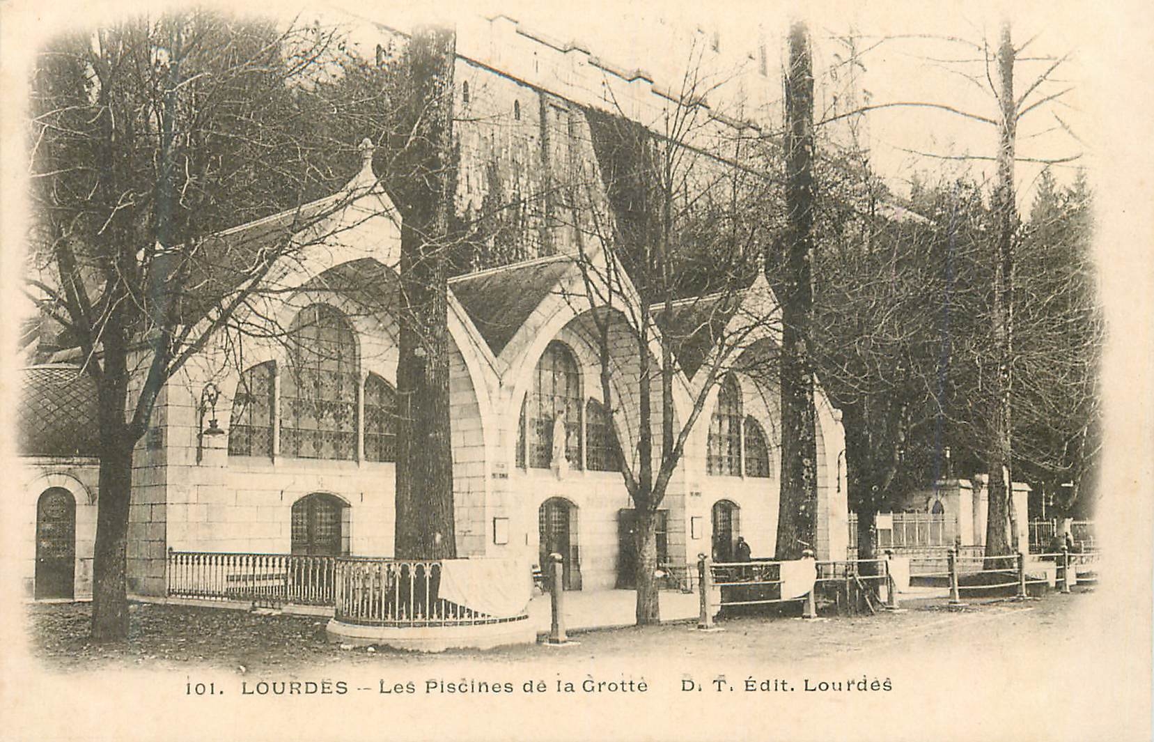 CPA Lourdes Les Piscines de la Grotte
