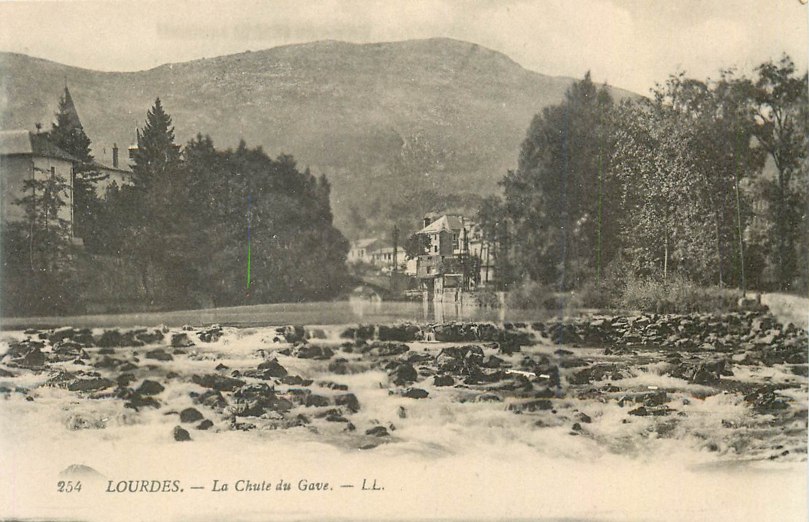 CPA Lourdes La Chute du Gave