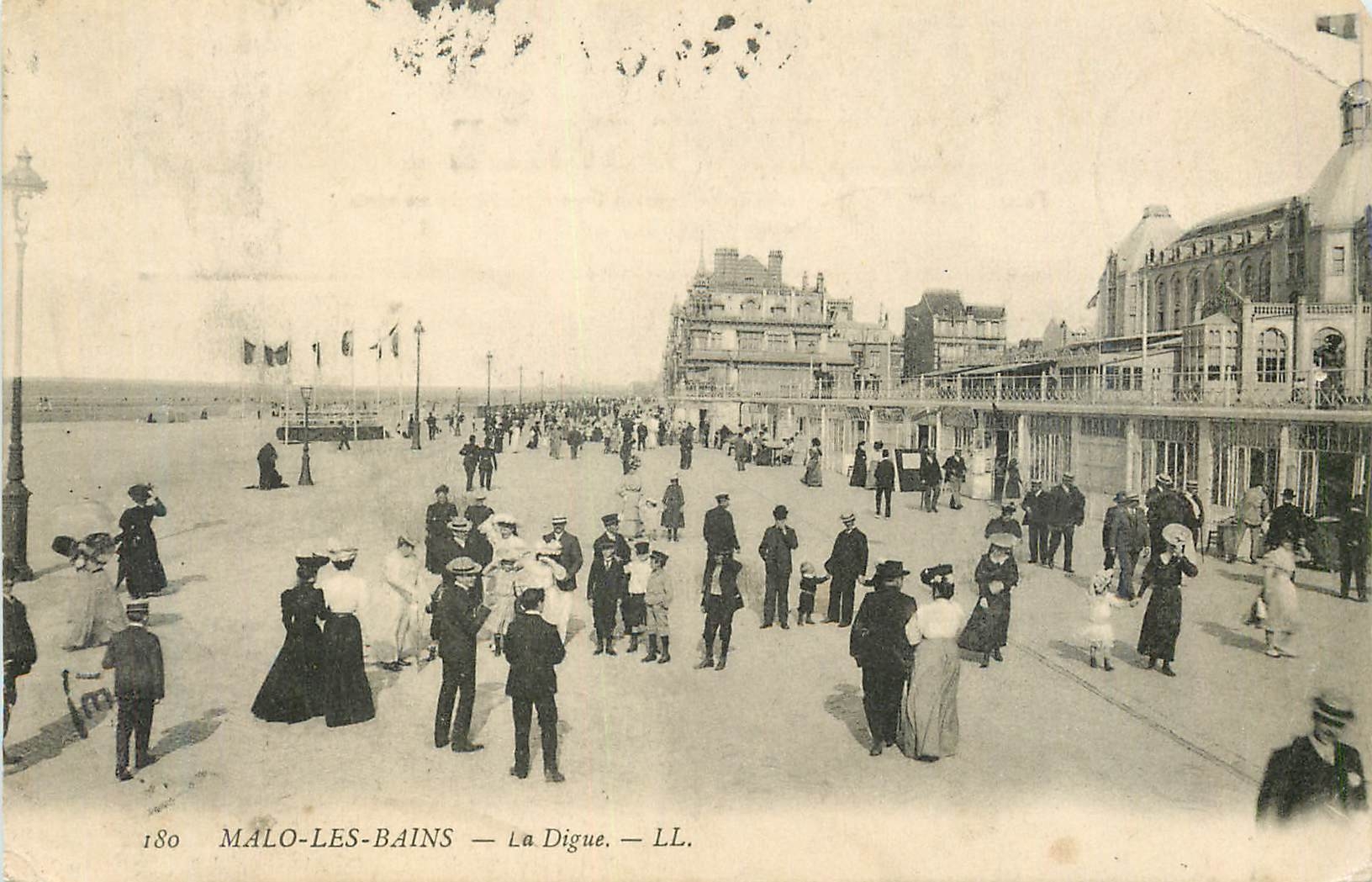 Malo-les-Bains — La Digue — LL. — n°180