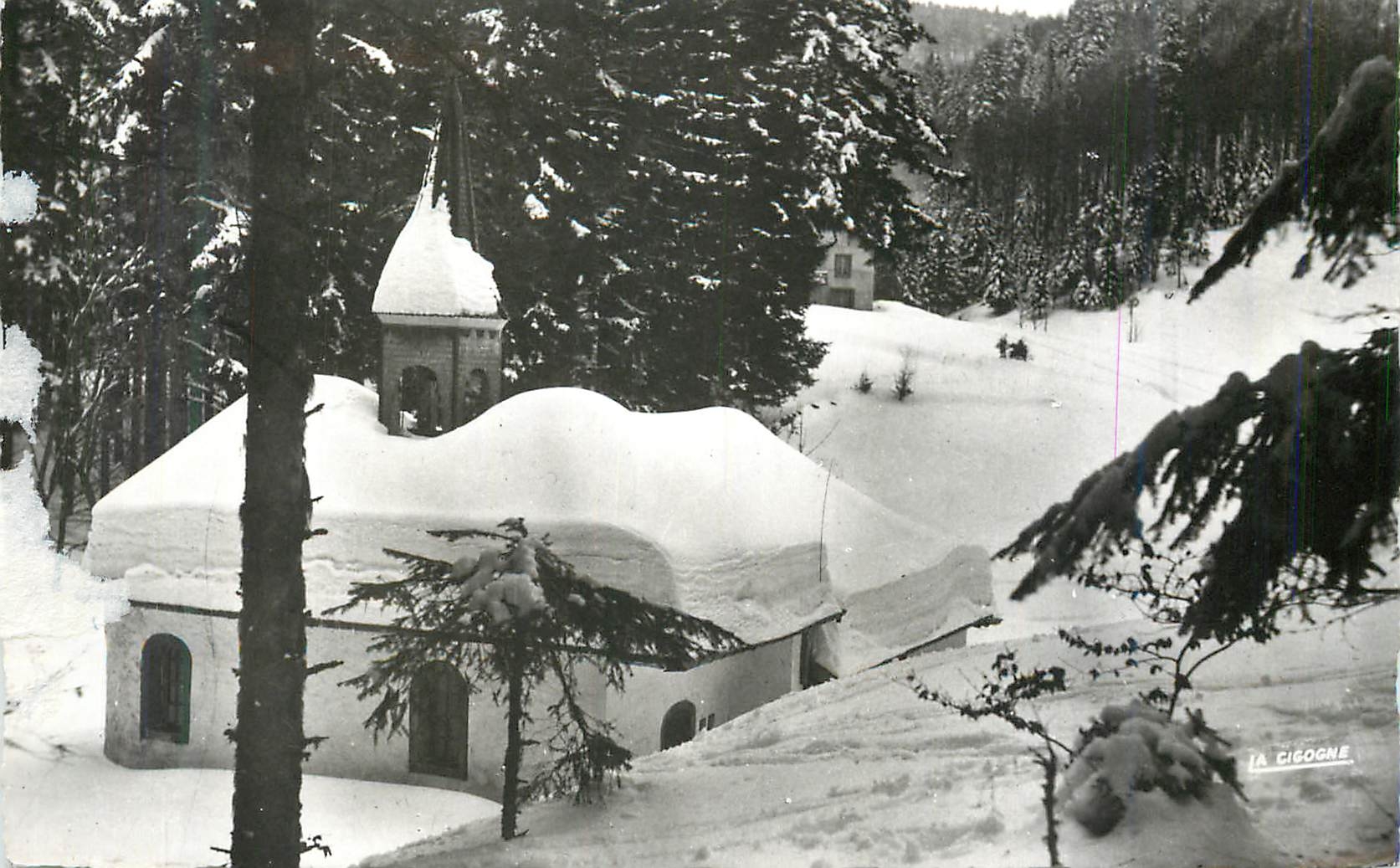 CPM Ventron (Vosges) Ermitage et Chapelle du Venerable Frere Joseph en Hiver (Alt 900 m)