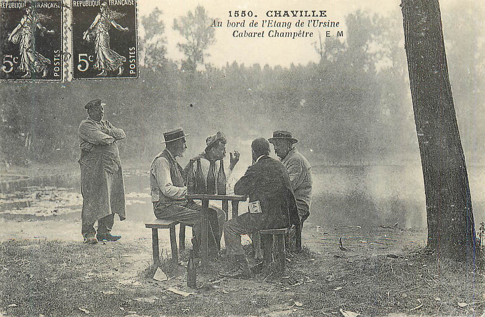 CPM Chaville Ile de France Au Bord de l'Etang de L'Ursine Cabaret Champetre