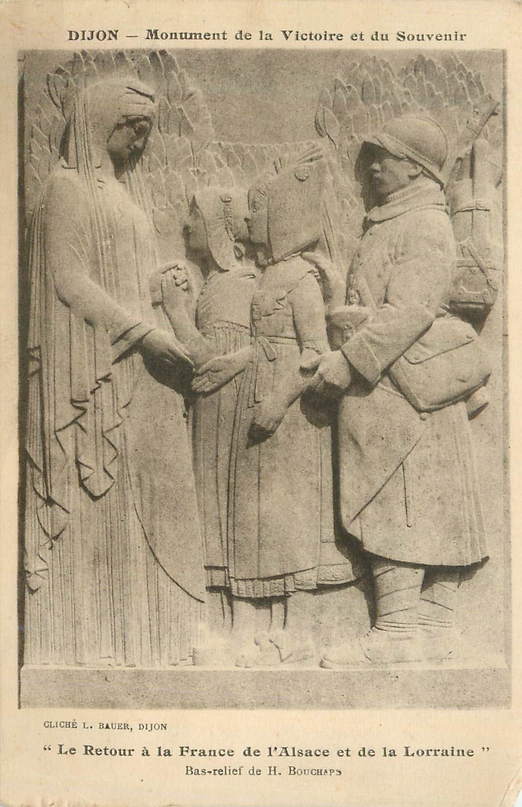 CPA Dijon Monument de la Victoire et du Souvenir