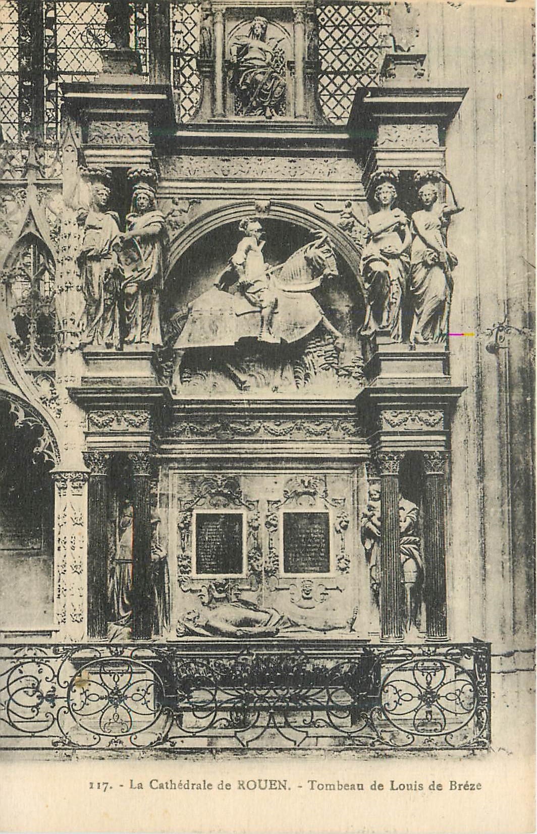 CPA la Cathedrale de Rouen Tombeau de Louis de Breze 