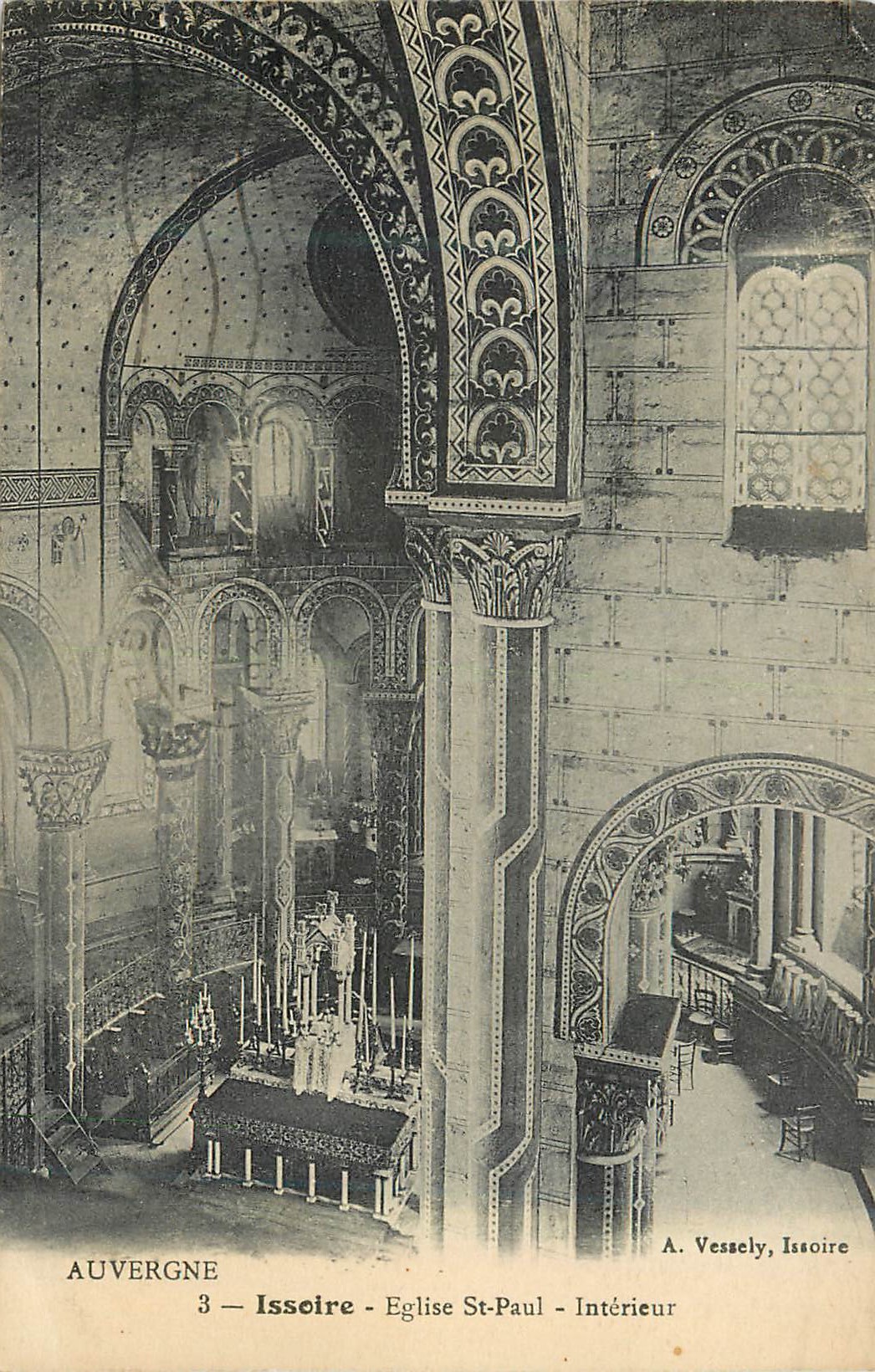 CPA Issoire Eglise St Paul Interieur Auvergne