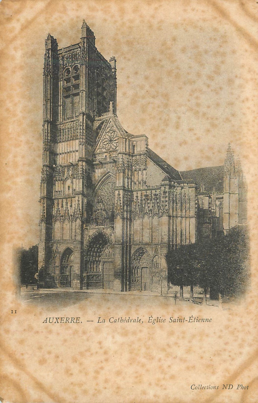 Auxerre — La Cathédrale, Église Saint-Étienne — Collections ND Phot