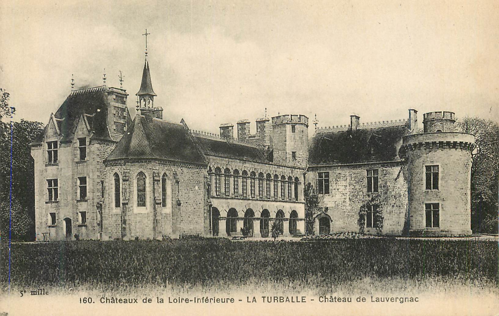 CPA Chateaux de la Loire Inferieure la Turballe Chateau de Lauvergnac