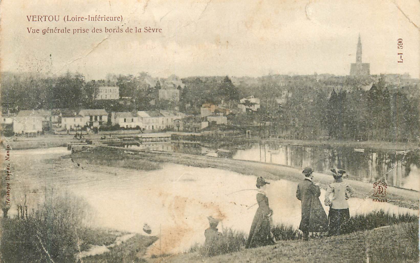 CPA Vertou (loire inferieure) vue generale prise des bords de la sevre