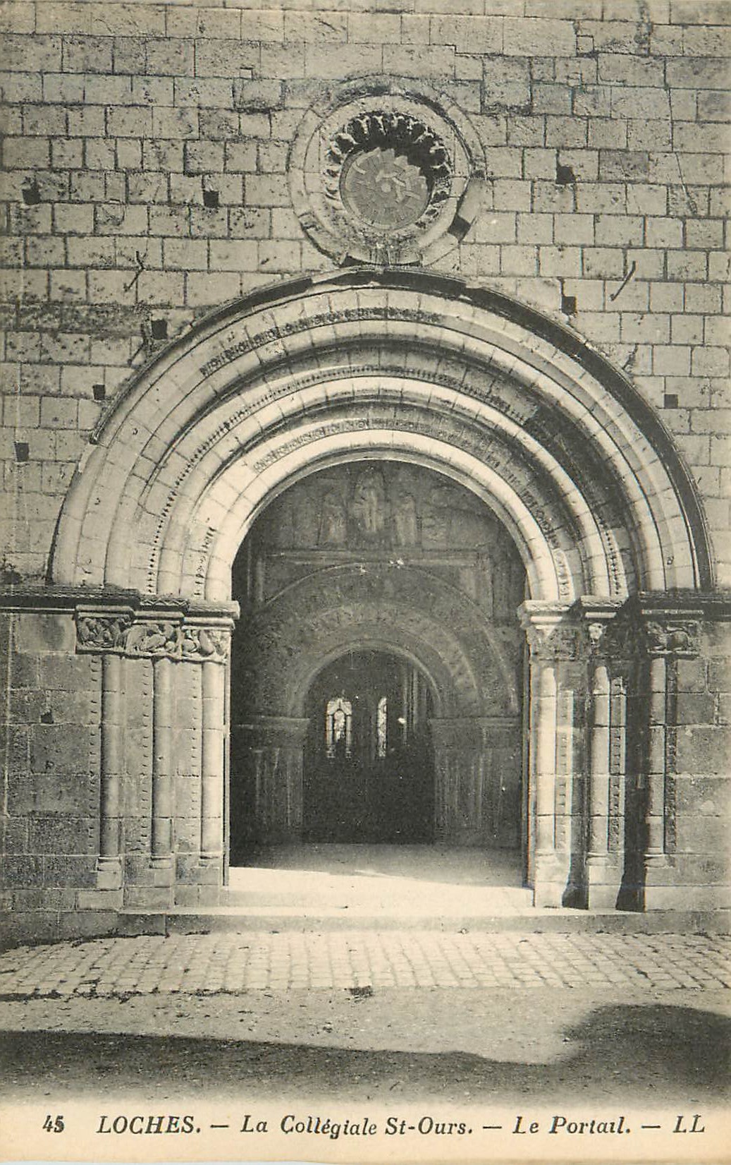 CPA 45 loches la collegiale st ours le portail ll